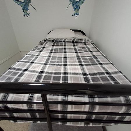 Hostal Yoha Panama City Ngoại thất bức ảnh
