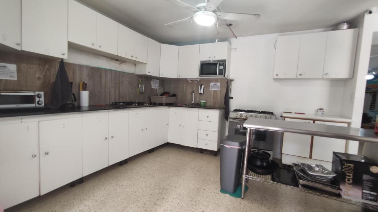 Hostal Yoha Panama City Ngoại thất bức ảnh