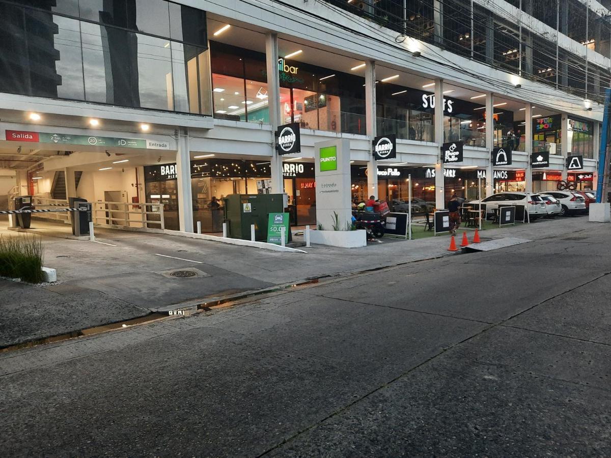 Hostal Yoha Panama City Ngoại thất bức ảnh
