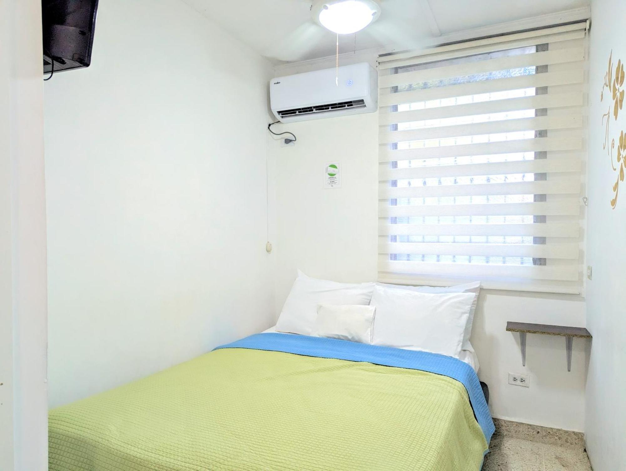 Hostal Yoha Hotel Panama City Ngoại thất bức ảnh