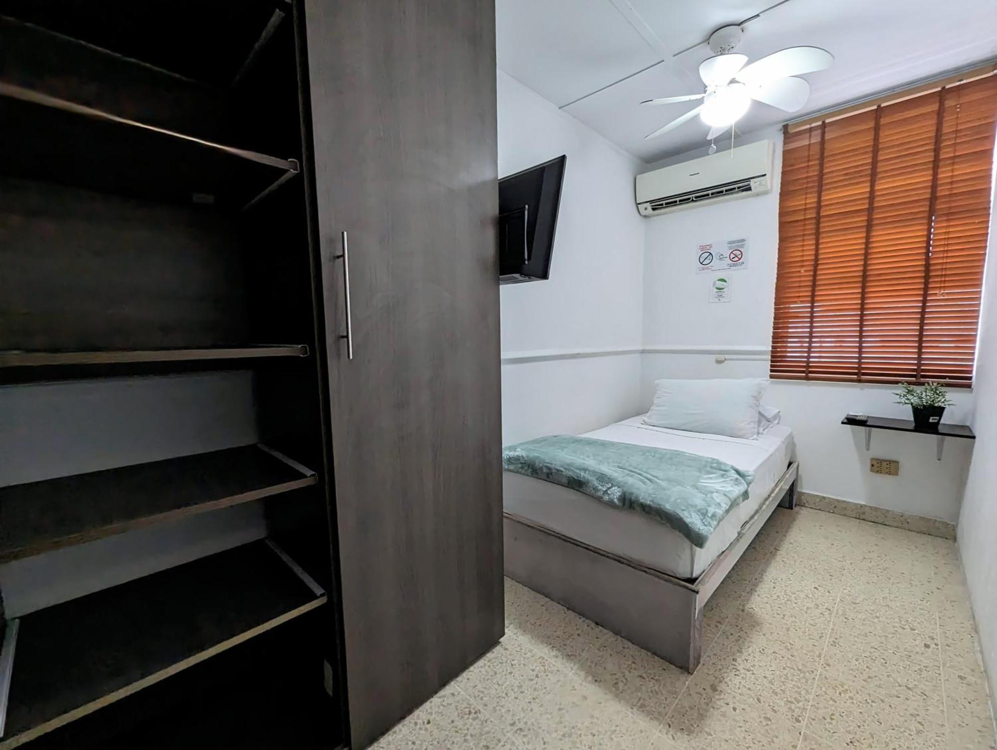 Hostal Yoha Panama City Ngoại thất bức ảnh