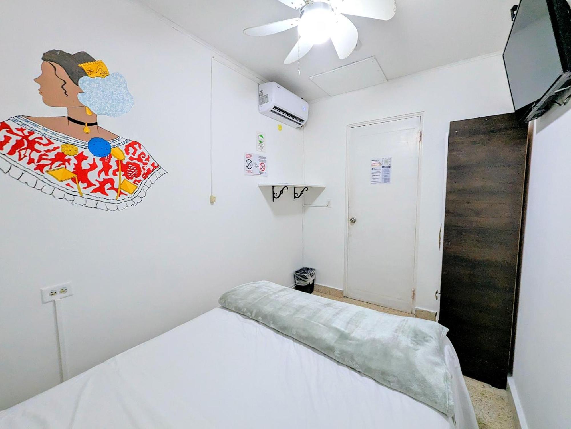 Hostal Yoha Panama City Phòng bức ảnh