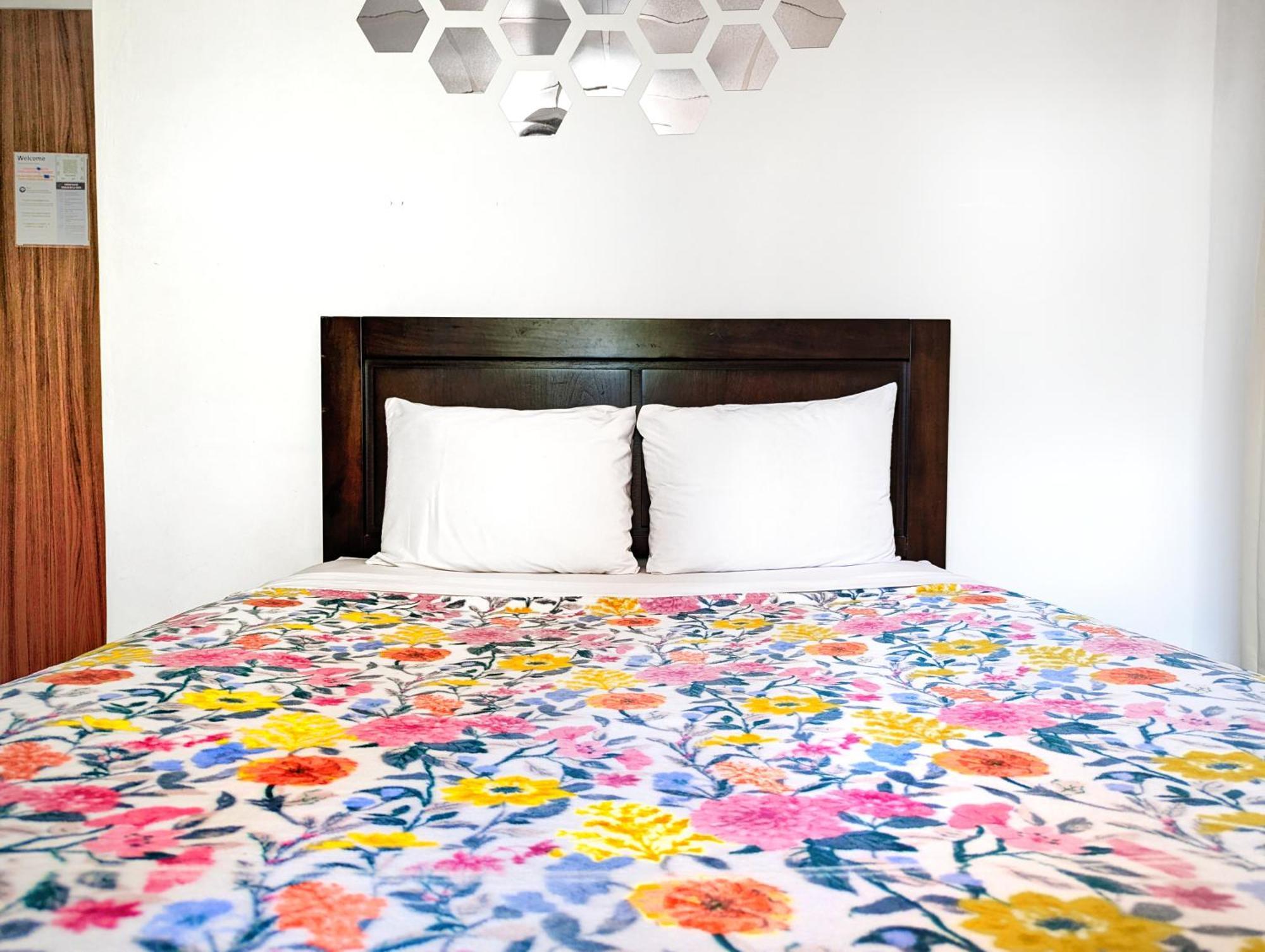 Hostal Yoha Panama City Ngoại thất bức ảnh
