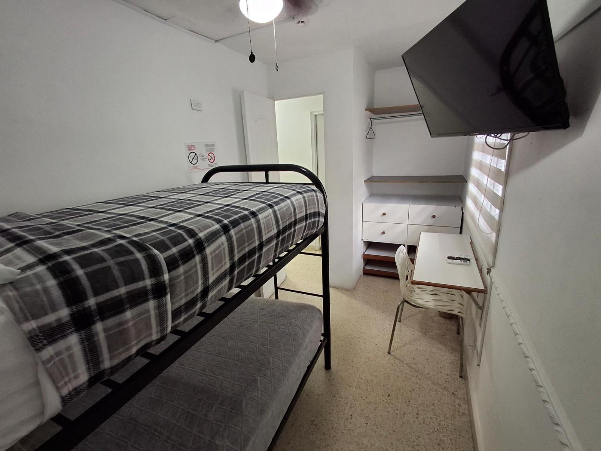 Hostal Yoha Panama City Ngoại thất bức ảnh